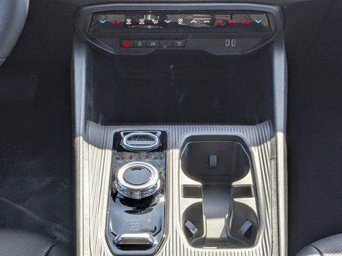 New 2026 Jeep Cherokee Limited AWD/4WD image 19