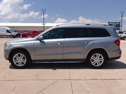 Used 2015 Mercedes-Benz GL 450 4MATIC image 3