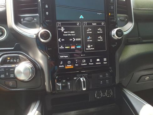 Used 2022 RAM 1500 Laramie AWD/4WD image 45