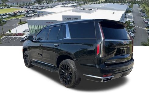 Used 2022 Cadillac Escalade Premium Luxury RWD image 27
