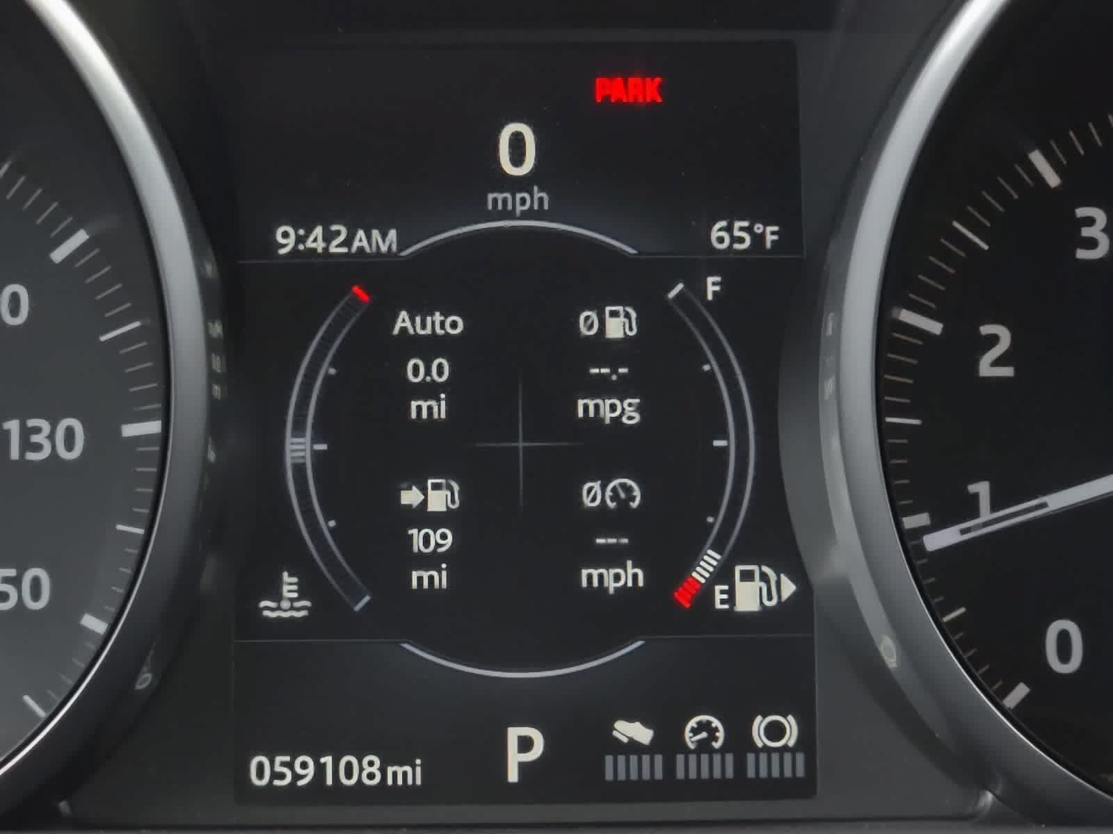 Used 2017 Land Rover Range Rover Evoque SE Premium AWD/4WD image 25