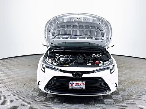 Certified 2026 Toyota Corolla LE FWD image 12