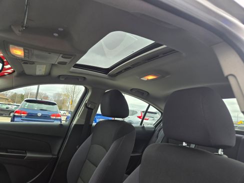 Used 2013 Chevrolet Cruze LT w/ All-Star Edition FWD image 8