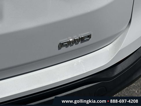 Used 2018 GMC Terrain SLE w/ Driver Convenience Package AWD/4WD image 8