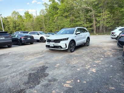 Used 2023 Kia Sorento SX Prestige w/ Panoramic Sunroof Package
