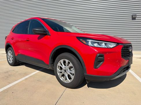 Used 2024 Ford Escape Active AWD/4WD image 1