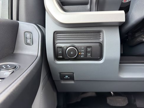 New 2026 Ford F250 XL w/ 360-Degree Camera Package image 20