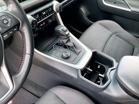 Used 2023 Toyota RAV4 SE w/ Weather & Moonroof Package AWD/4WD image 20