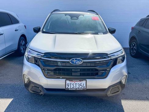 Certified 2025 Subaru Forester Touring AWD/4WD image 2
