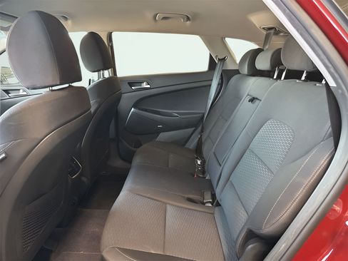 Used 2019 Hyundai Tucson Sport FWD image 13