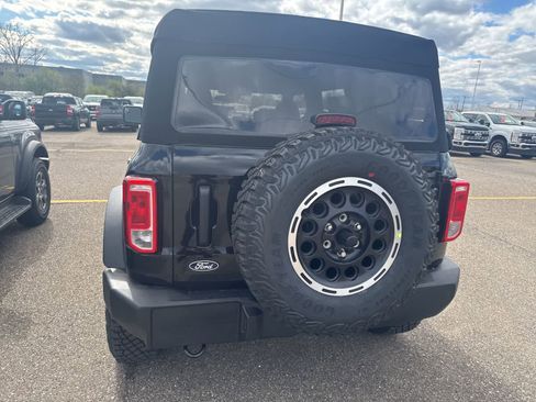 New 2026 Ford Bronco 4-Door AWD/4WD image 17