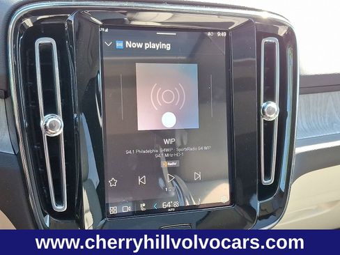 New 2025 Volvo XC40 B5 Ultra w/ Protection Package Premier image 17