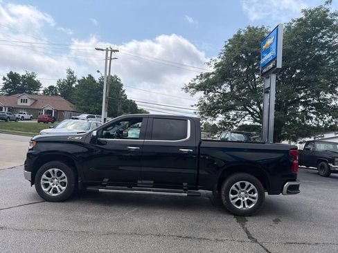 Used 2024 Chevrolet Silverado 1500 LTZ w/ LTZ Premium Package AWD/4WD image 5