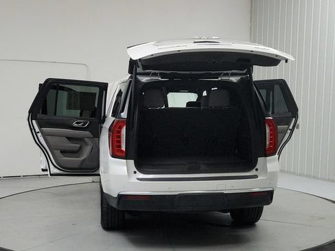 Used 2022 GMC Yukon SLT w/ SLT Luxury Package RWD image 14