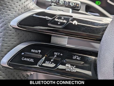 Certified 2023 Mercedes-Benz GLC 300 4MATIC image 7