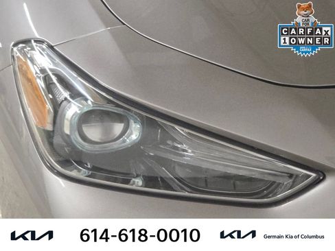 Used 2021 Genesis G70 3.3T image 15