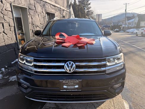 Used 2018 Volkswagen Atlas SE image 3