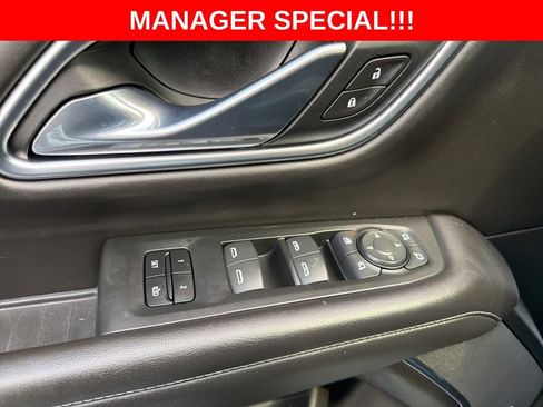 Used 2021 Chevrolet Tahoe Z71 w/ Z71 Signature Package AWD/4WD image 40