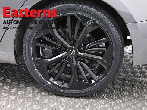 Used 2023 Nissan Altima 2.5 SR FWD image 33