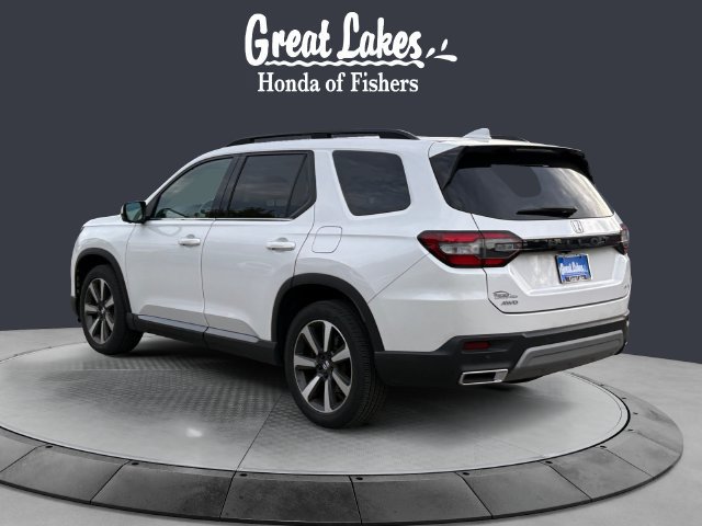 Used 2023 Honda Pilot Elite image 3