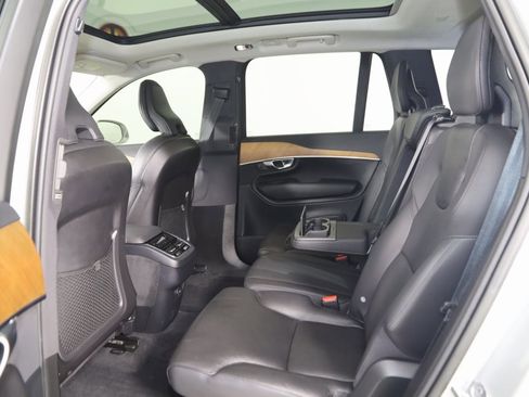 Used 2022 Volvo XC90 T6 Momentum w/ Climate Package image 57