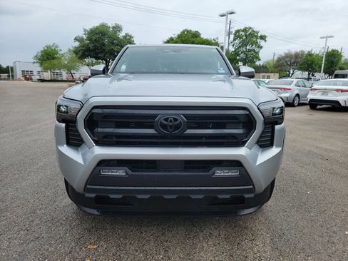 Used 2024 Toyota Tacoma SR5 image 2
