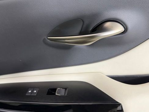 Used 2023 Lexus ES 350 w/ Premium Package image 39