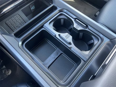 New 2026 Ford F250 Lariat w/ Black Appearance Package image 13