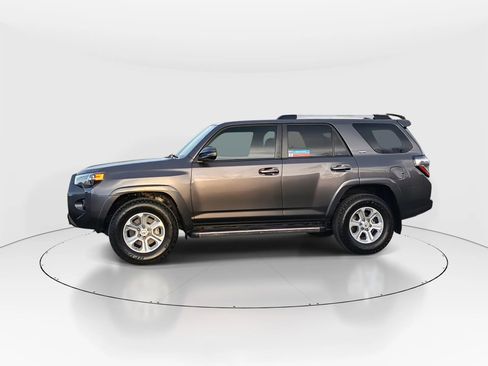 Used 2021 Toyota 4Runner SR5 Premium w/ Moonroof Package image 5