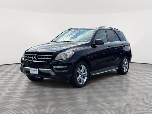 Used 2015 Mercedes-Benz ML 350 4MATIC image 3