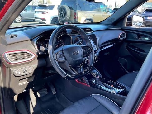 Used 2022 Chevrolet TrailBlazer RS image 17