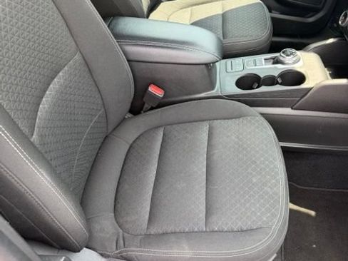 Used 2025 Ford Escape Active AWD/4WD image 14
