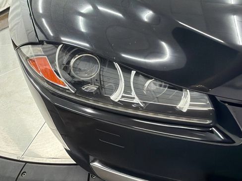 Used 2013 Jaguar XF RWD image 10