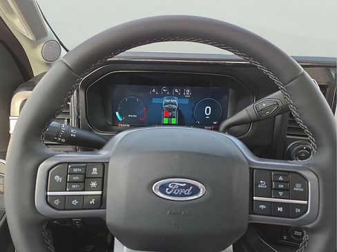 Used 2026 Ford F250 Lariat w/ Black Appearance Package AWD/4WD image 17