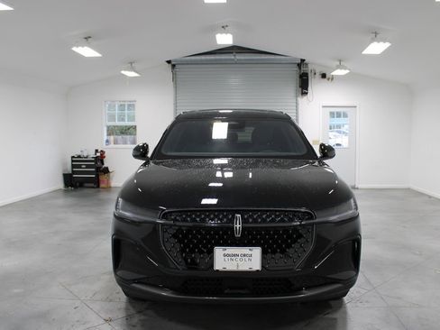 New 2025 Lincoln Nautilus Premier w/ Equipment Group 102A image 2