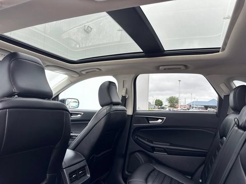 Certified 2022 Ford Edge SEL w/ Convenience Package AWD/4WD image 19