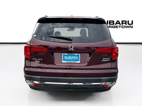 Used 2017 Honda Pilot Touring image 6