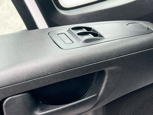 Used 2023 RAM ProMaster 2500 image 16