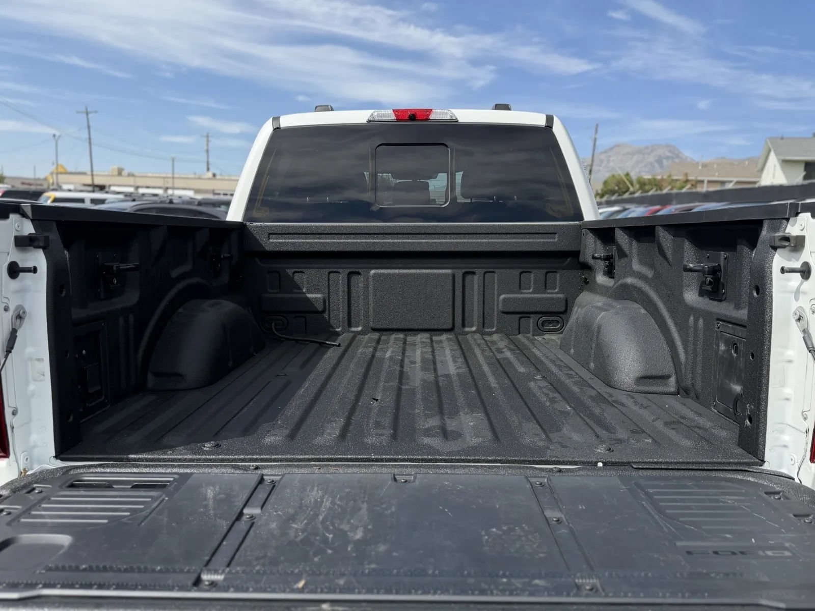 Used 2024 Ford F150 Platinum w/ FX4 Off-Road Package AWD/4WD image 18
