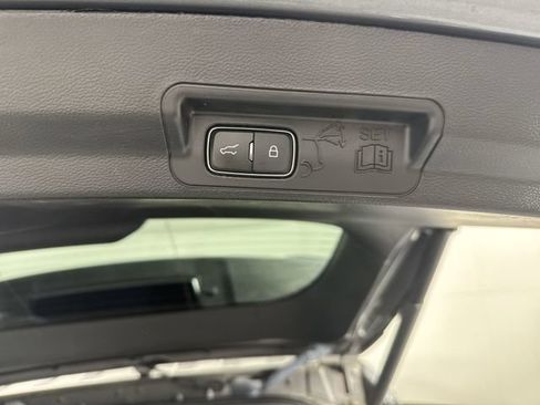 Used 2022 Ford Explorer Timberline w/ Timberline Technology Package AWD/4WD image 34