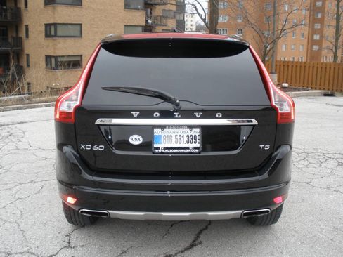 Used 2016 Volvo XC60 T5 Premier FWD image 10