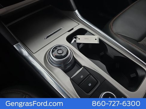 Used 2022 Ford Explorer Timberline w/ Timberline Technology Package AWD/4WD image 36