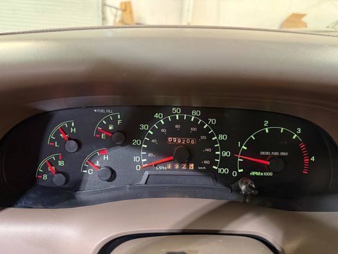 Used 1999 Ford F250 Lariat AWD/4WD image 4