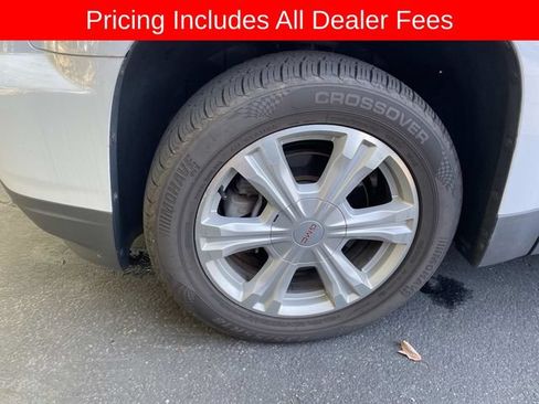 Used 2017 GMC Terrain SLT AWD/4WD image 2