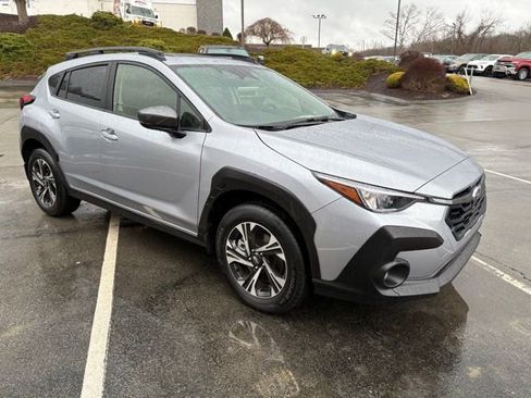 Used 2025 Subaru Crosstrek 2.0i Premium image 9