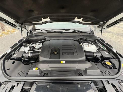 Used 2022 Land Rover Range Rover Sport HSE Silver Edition image 26