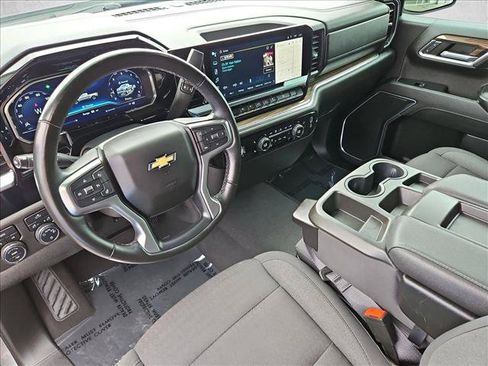 Certified 2023 Chevrolet Silverado 1500 LT AWD/4WD image 13