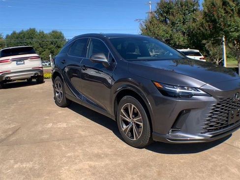 Used 2025 Lexus RX 350 Premium image 2