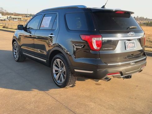 Used 2018 Ford Explorer Limited image 7