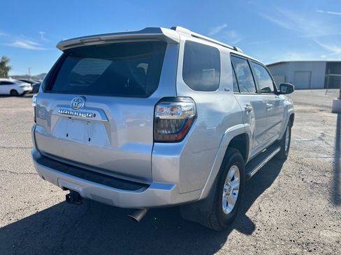 Used 2017 Toyota 4Runner SR5 image 5